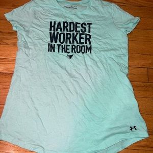 Under armor girls T-shirt yxl